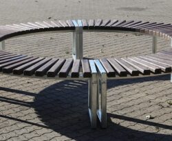 Crepa cirkel plint med genbrugsstave / plaststave, Crepa Recycling plinte