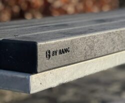 sedia bænk med genbrugsplast planker