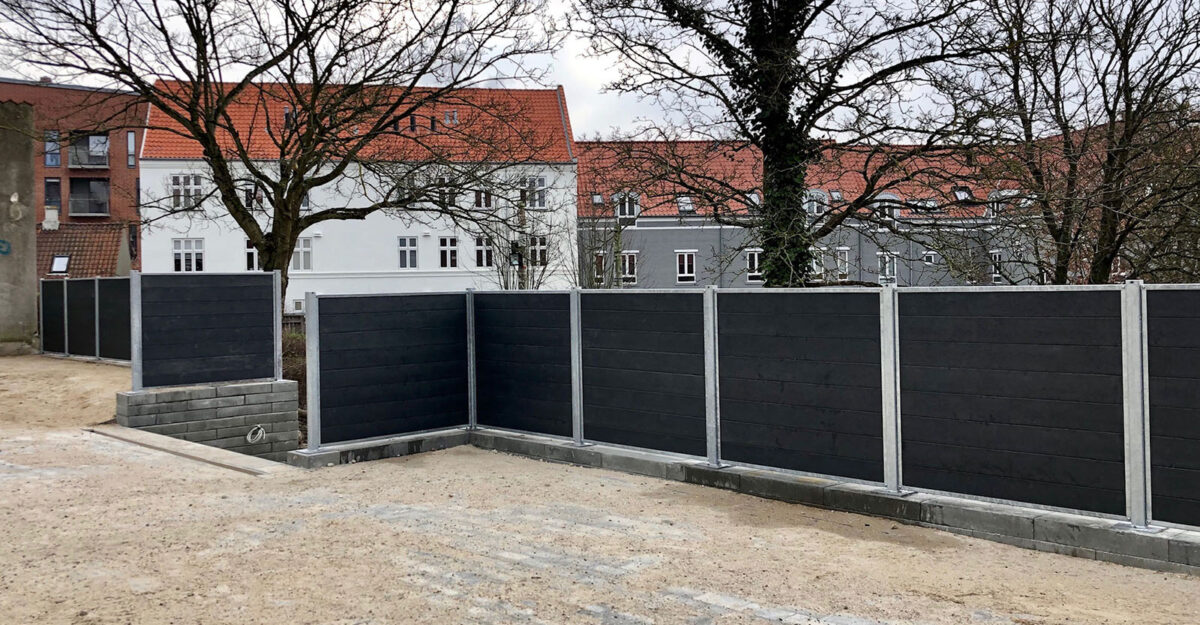 genbrugsplast modulopbyggende afskærmning til byområder med støjdæmpende effekt, afskærmning med genbrugsplast