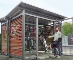 KADURA Cykelparkering - 12 cykler på kun 10m2!